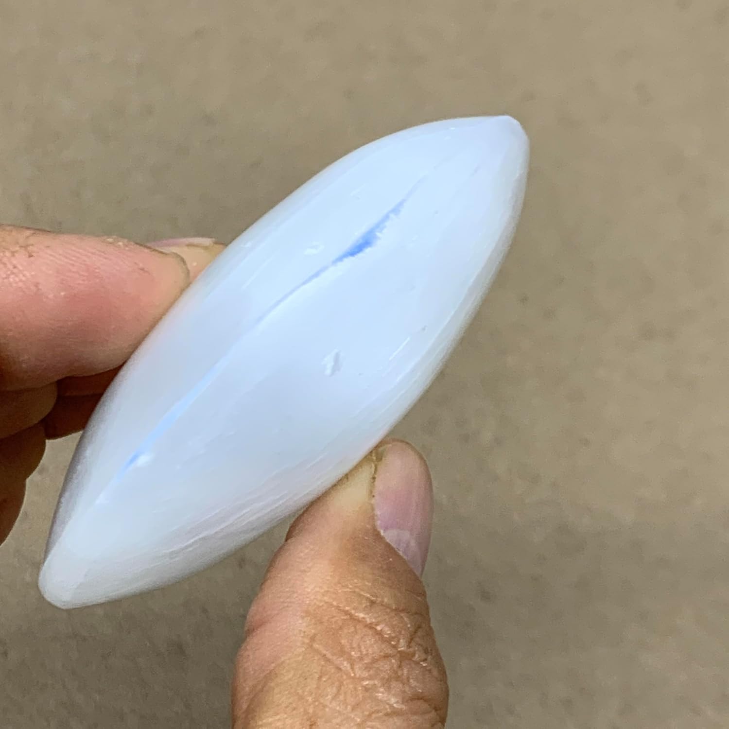 WatanGems 98g Natural Selenite Palm-Stone Crystal Pillow Shape Collectible