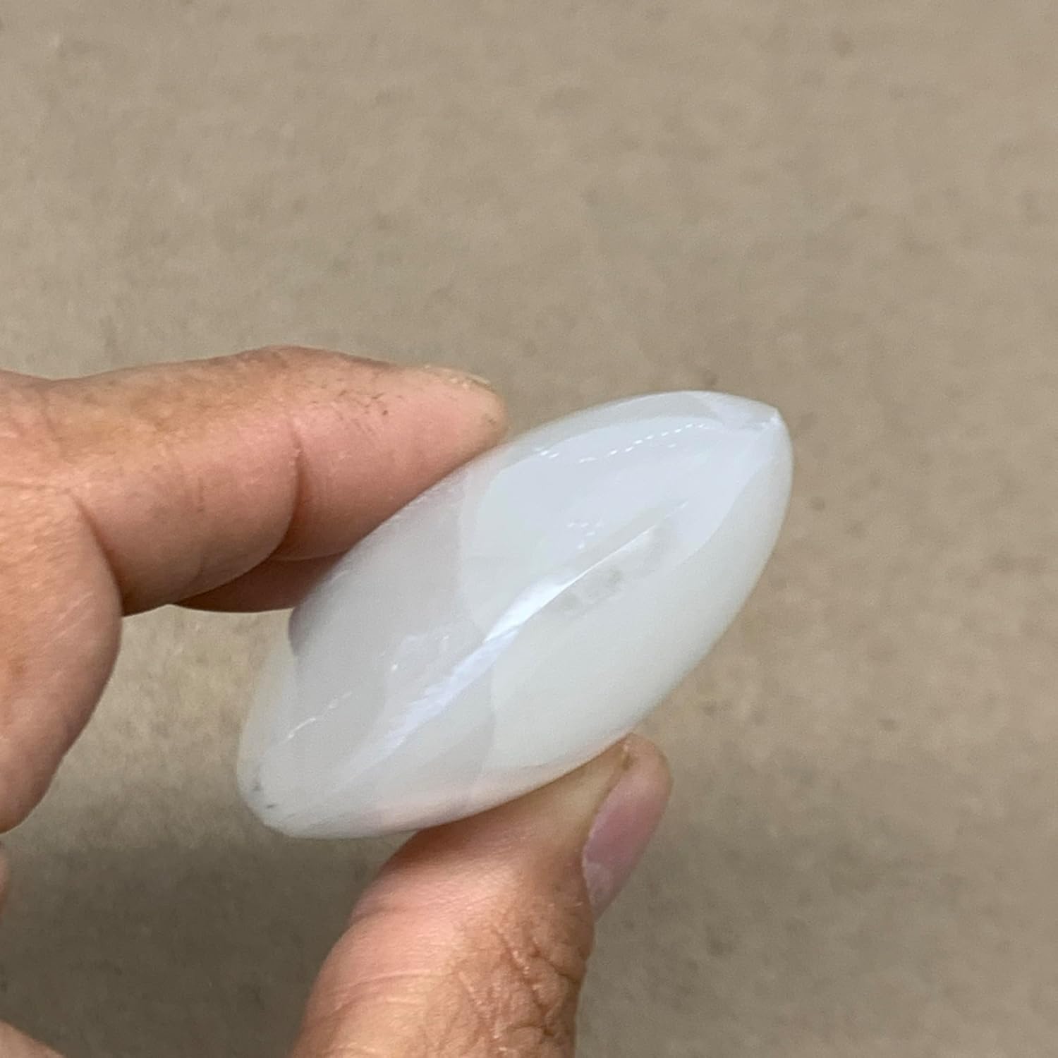 WatanGems 93g Natural Selenite Palm Stone Crystal