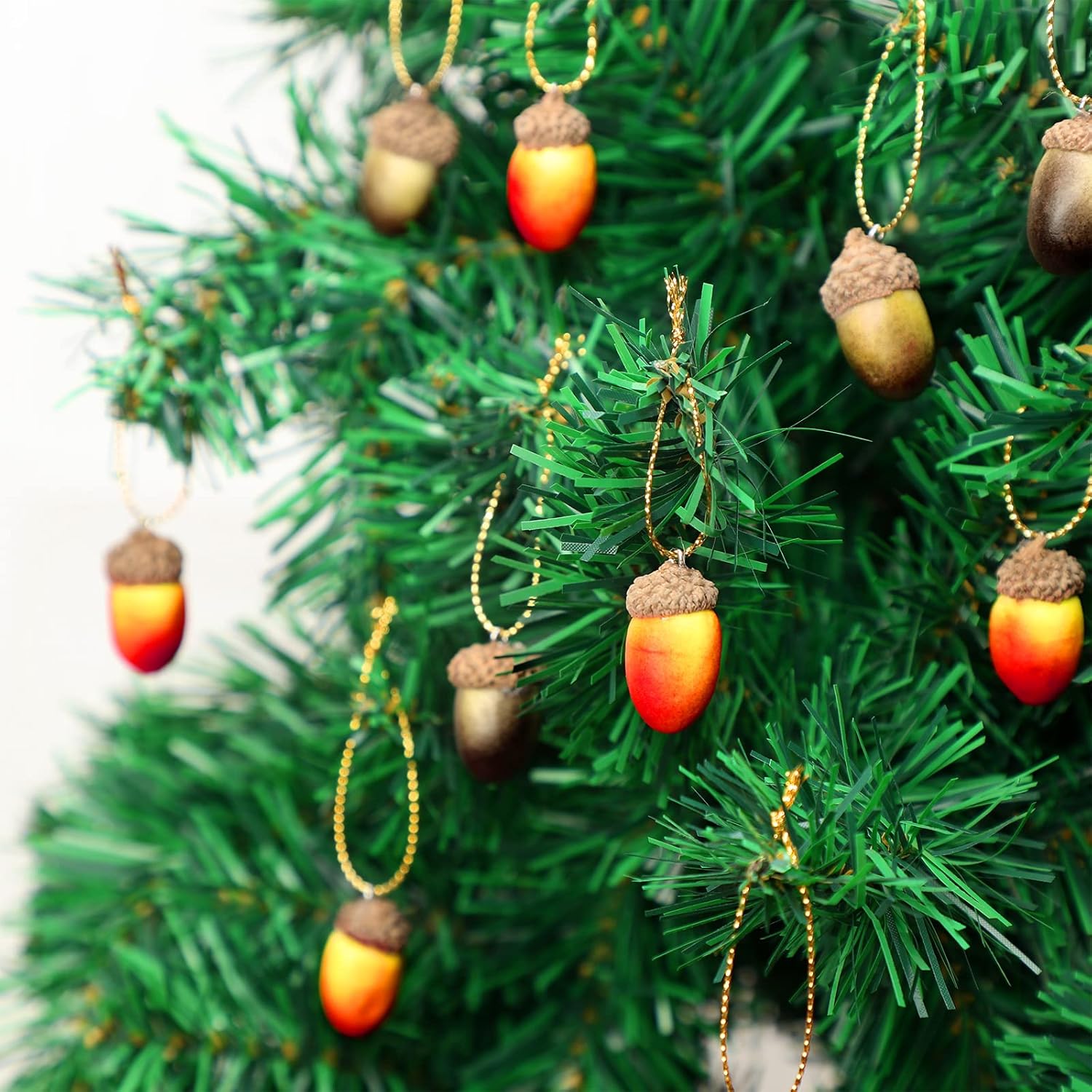 Dingion 60 Pcs Fall Acorn Hanging Decor