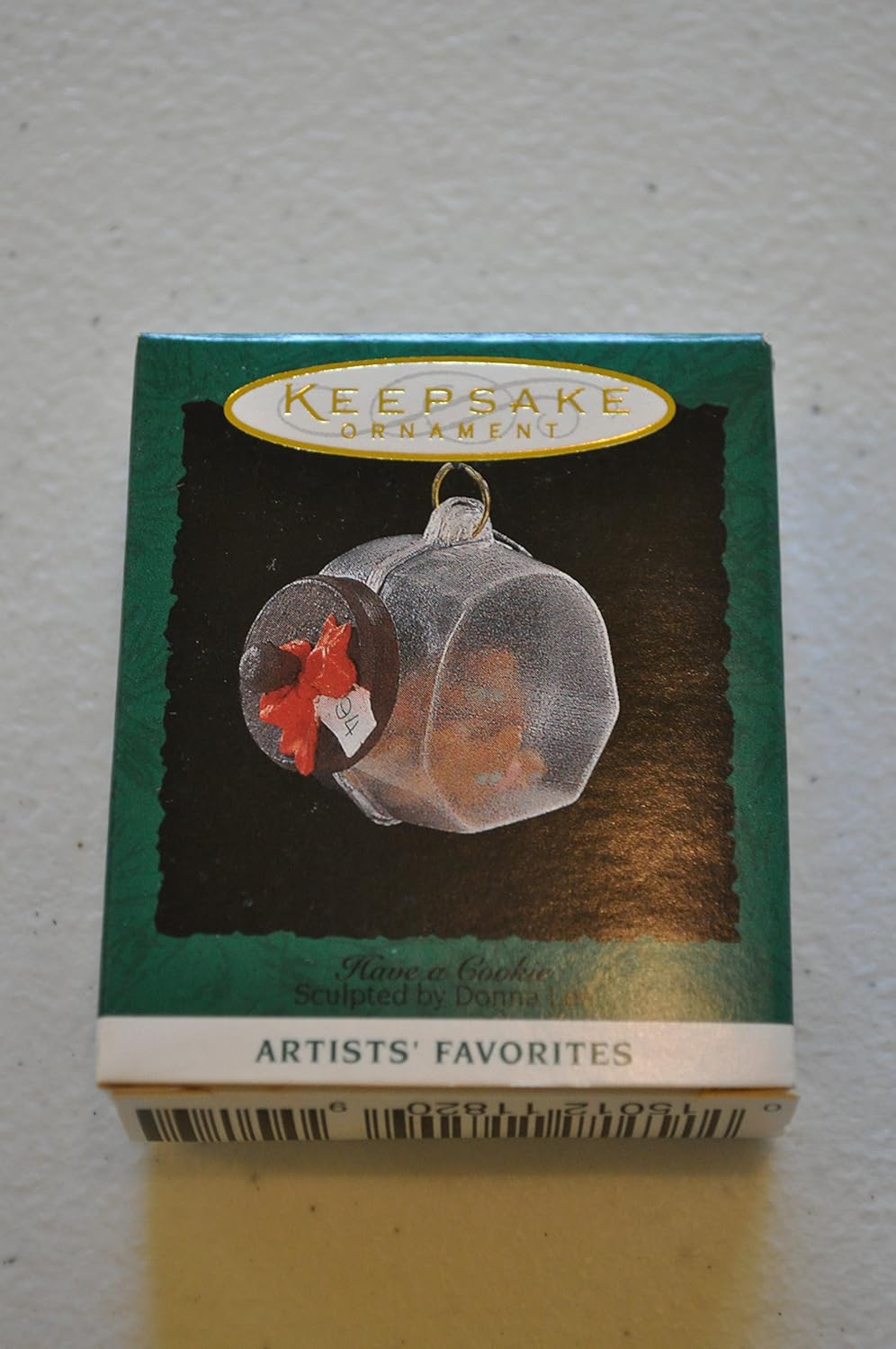 Hallmark Keepsake Ornament Have a Cookie 1994 Artists Favorites QXM516-6