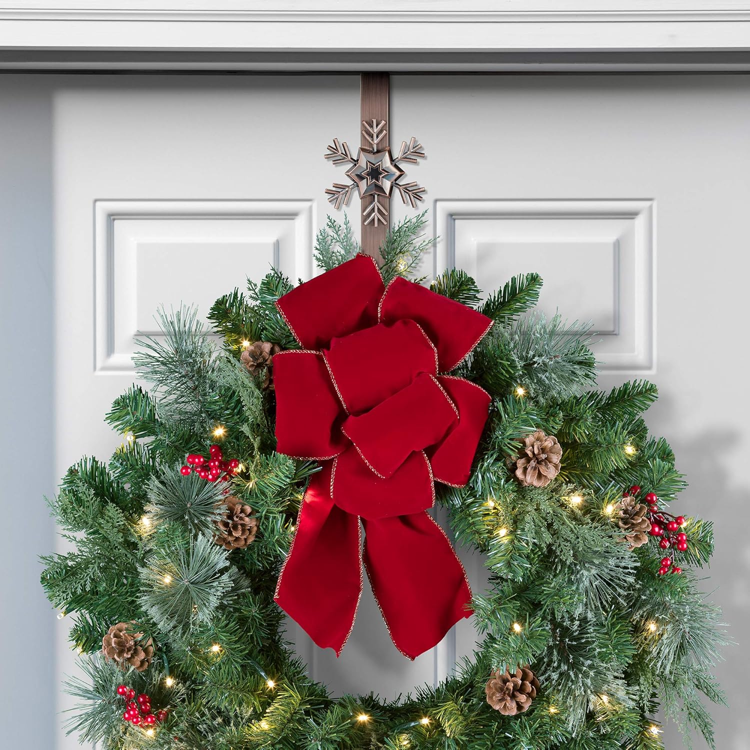 Haute Decor Adapt Adjustable Wreath Hanger with Removable Icon